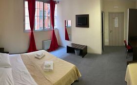 Hotel Lucania